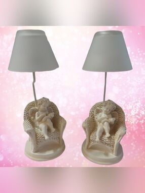 Cherub Resin Wicker Chair Tealight Holder/Lamps